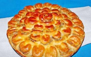 Пирог хризантема сладкий пошаговый рецепт с фото Красивый дрожжевой пирог с мясом хризантема
